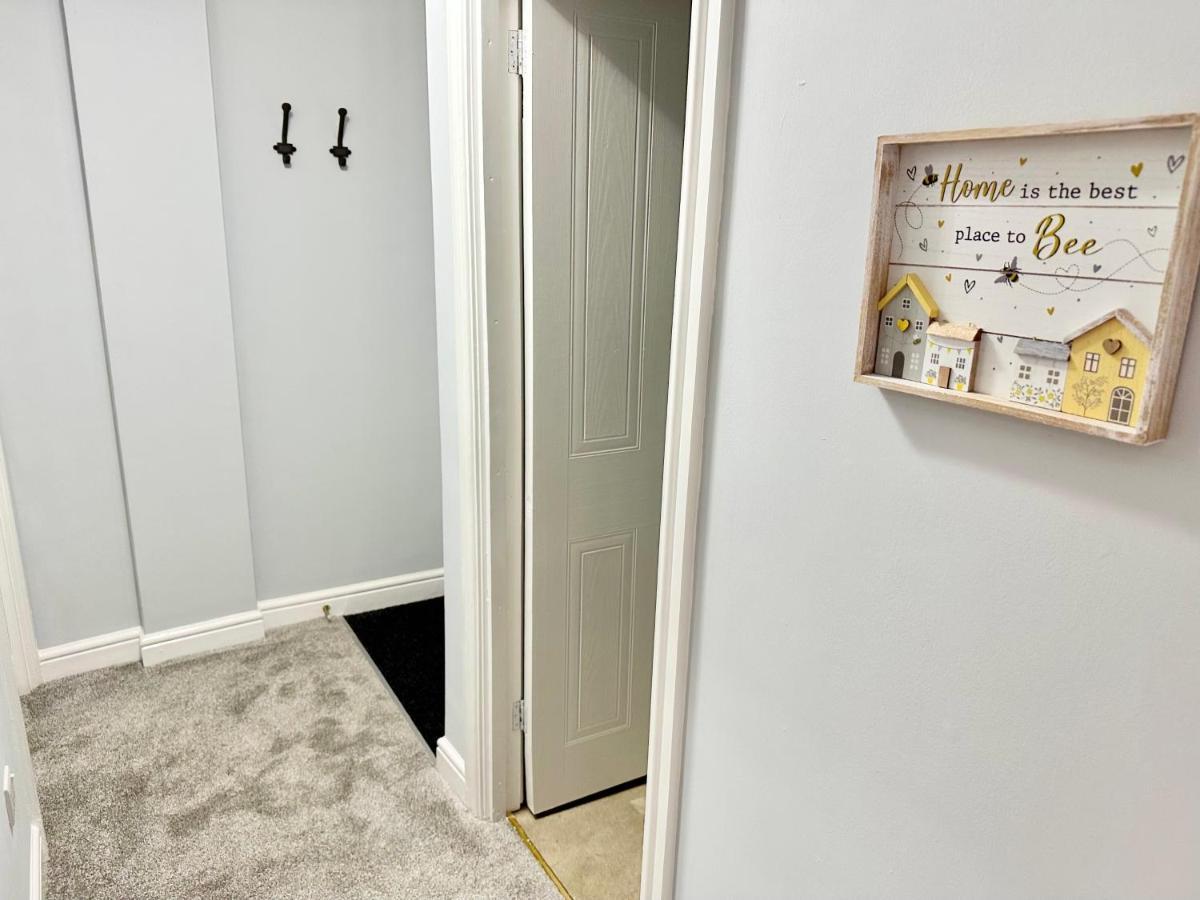 Comfortable City Apartment Дерби Экстерьер фото